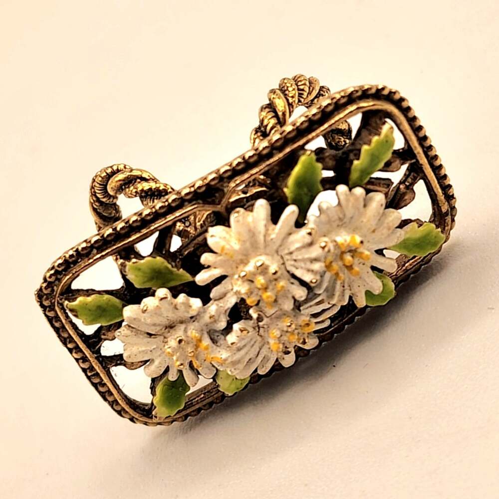 Vintage Enamel Daisy Scarf Clip Brass Tone Twisted Rope Frame Mid Century Floral